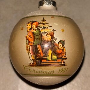 Vintage 1981 'A Time to Remember' Eighth Limited Edition Schmid Berta Hummel